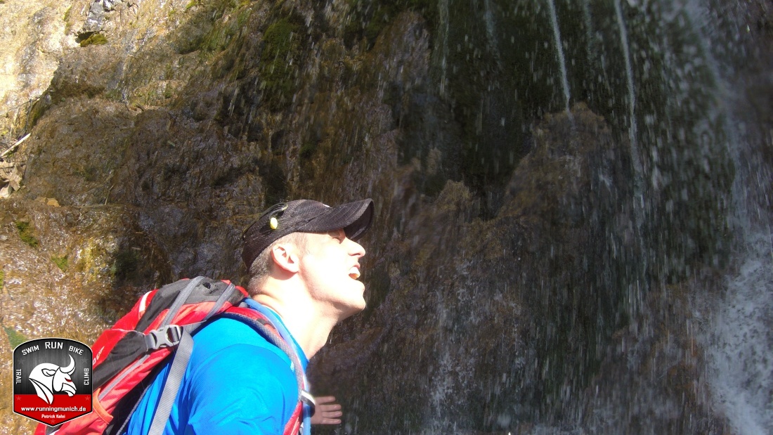 Etappe 2: Verpflegung am Wasserfall